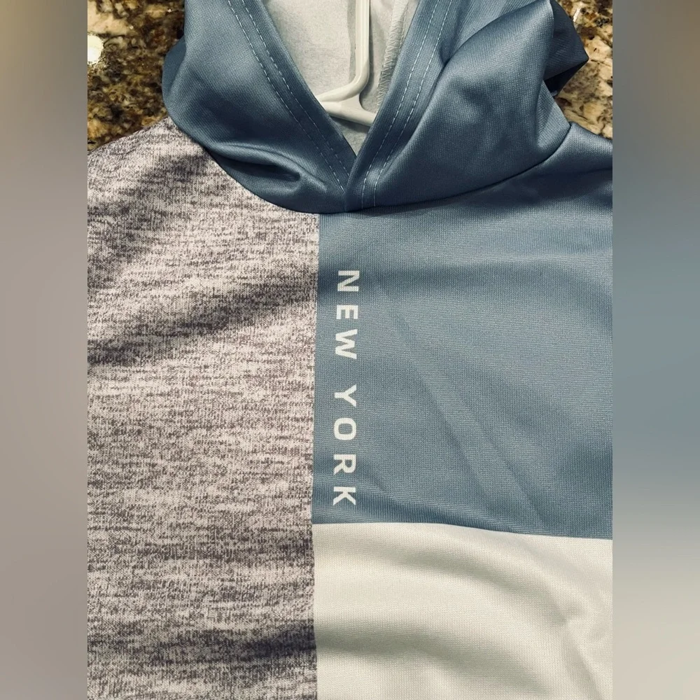 NWT Boys 2pc Colorblock New York Hoodie & Jogger Set